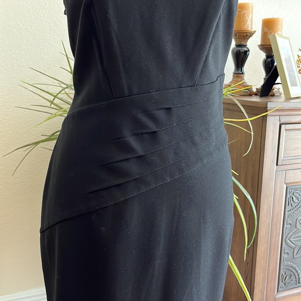 Black little dress - Picture 3 of 7